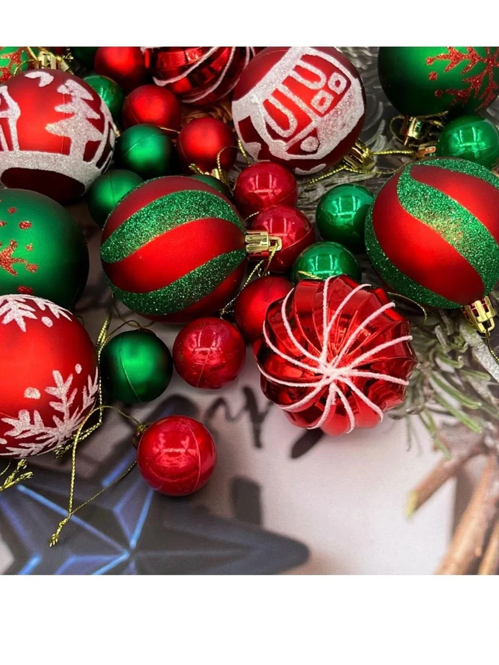 Holiday Ball Ornament Set - Red & Green Decorative Ornaments